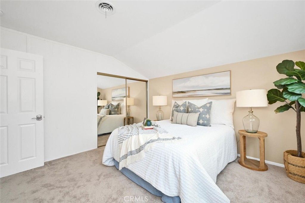 listing image 130723449198639150937