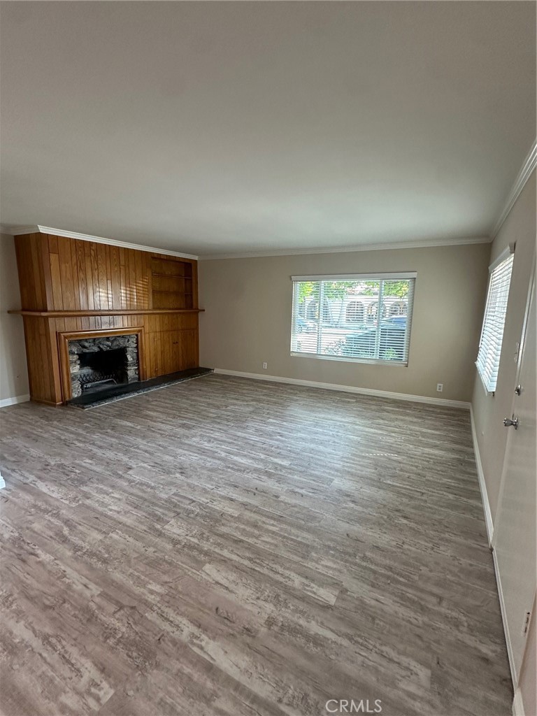 3109 E Corto Place