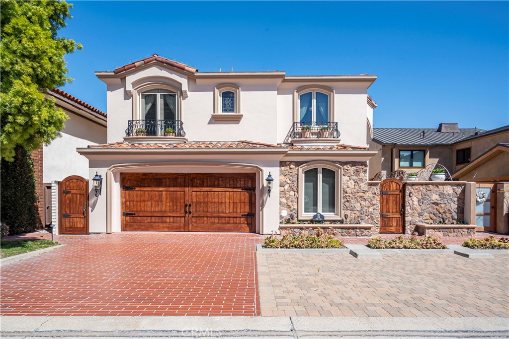 Linda Isle (LIND) - Residential