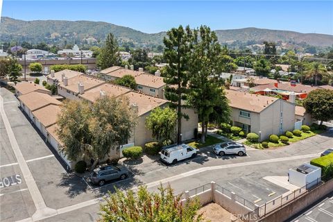 A home in Sunland