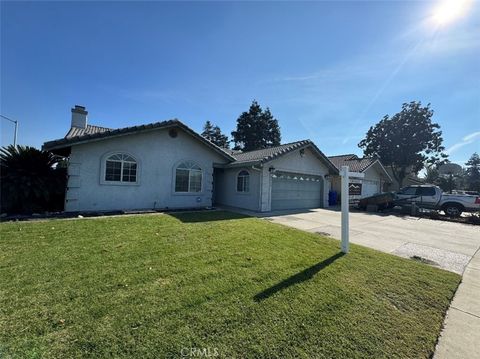 A home in Hilmar