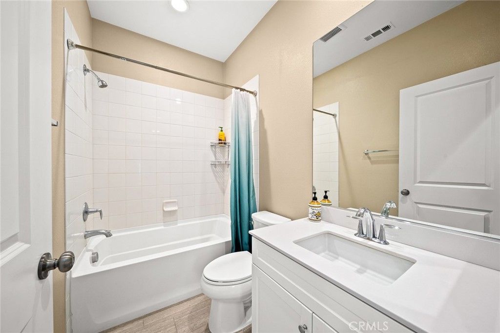 listing image 130721305083291048153