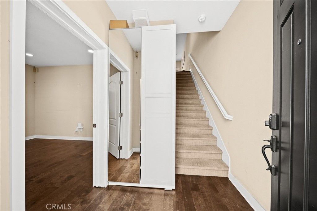 listing image 130721560355172361305