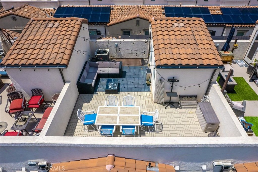 listing image 130725232454703841347