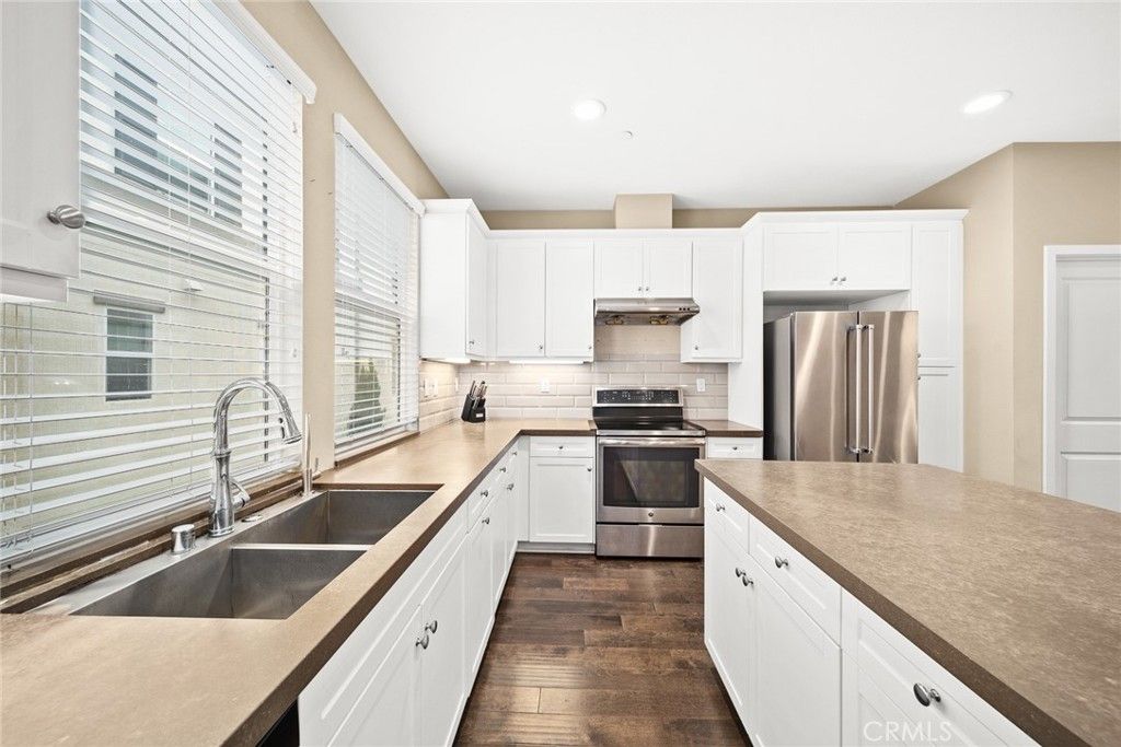 listing image 130722458020030302184