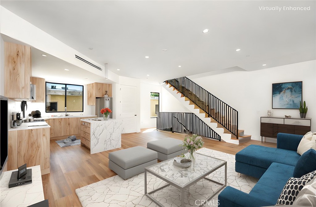 Properties 2 2204 Carmona Avenue