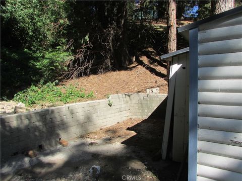 A home in Cedarpines Park