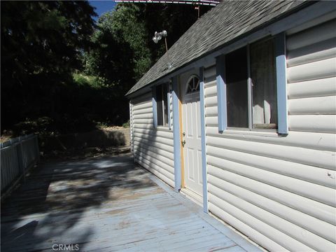 A home in Cedarpines Park