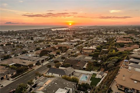 A home in Corona Del Mar