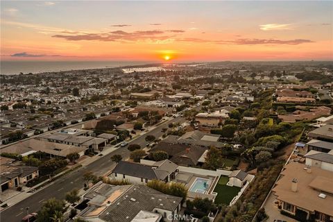 A home in Corona Del Mar