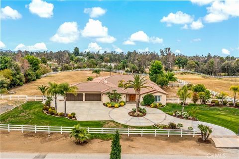 39415 Calle Anita Temecula CA 92592