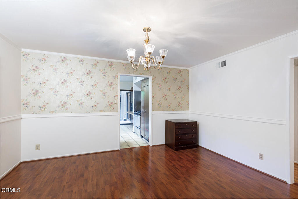 Photo 10 of 25 of 274 N Orange Grove Boulevard condo