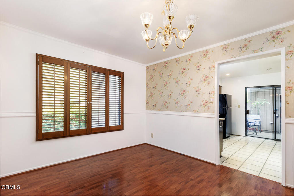 Photo 7 of 25 of 274 N Orange Grove Boulevard condo