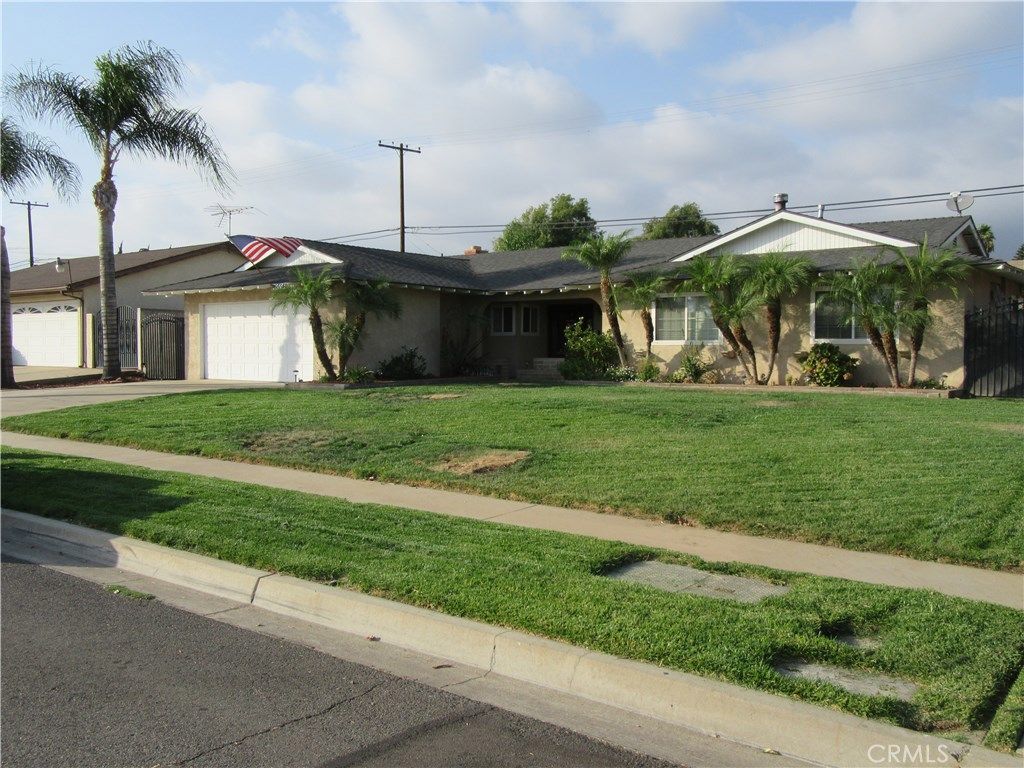 listing image 130724402605205004037