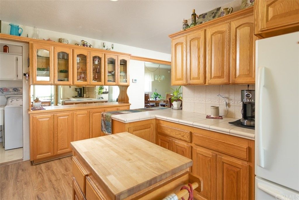 listing image 130724524135090441126