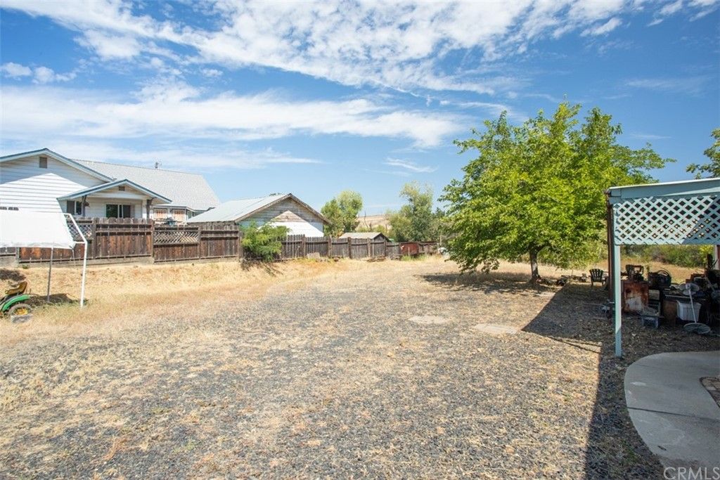 listing image 130723742170124478848