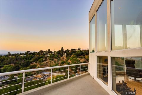 A home in Studio City