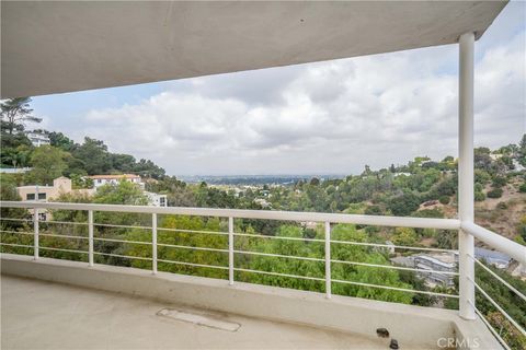 A home in Studio City