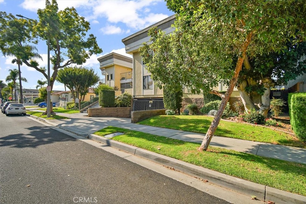 Eastside (ES) - Residential