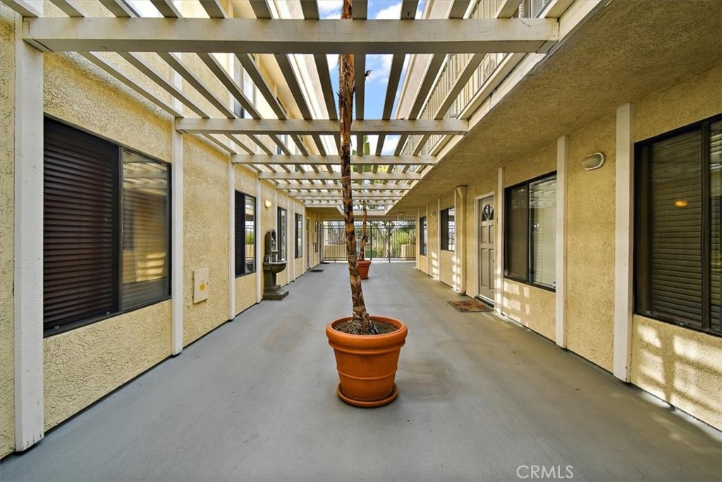 Eastside (ES) - Residential