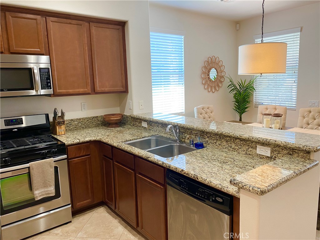 Photo 7 of 22 of 1535 Milan Court townhome