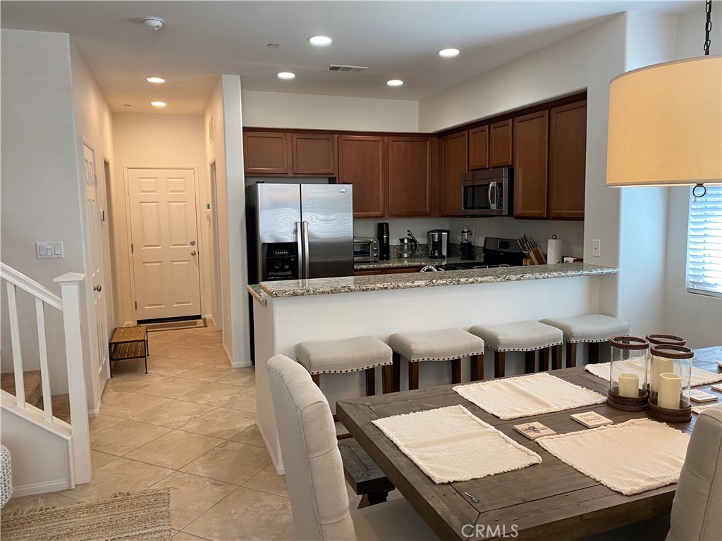Photo 5 of 22 of 1535 Milan Court townhome