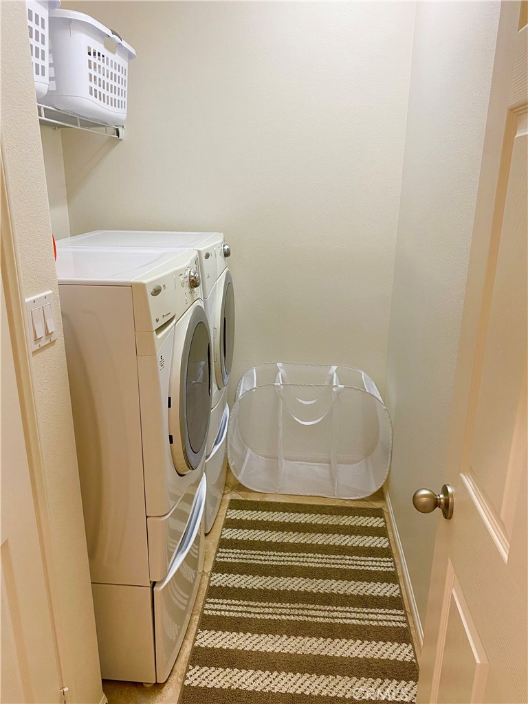 Photo 9 of 22 of 1535 Milan Court townhome