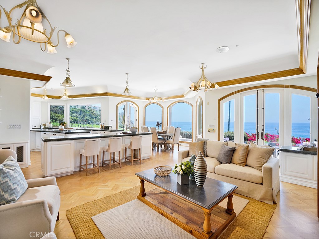 Ritz Cove (RC) - Residential