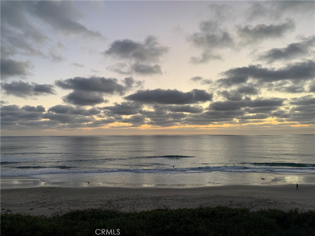 Ritz Cove (RC) - Residential