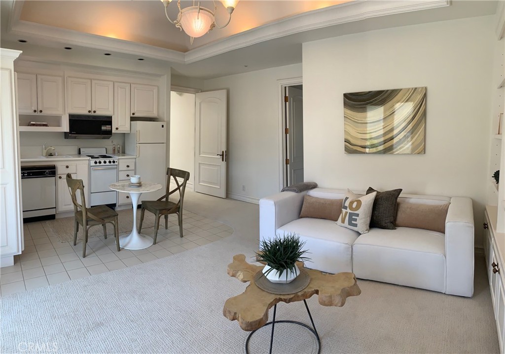 Ritz Cove (RC) - Residential