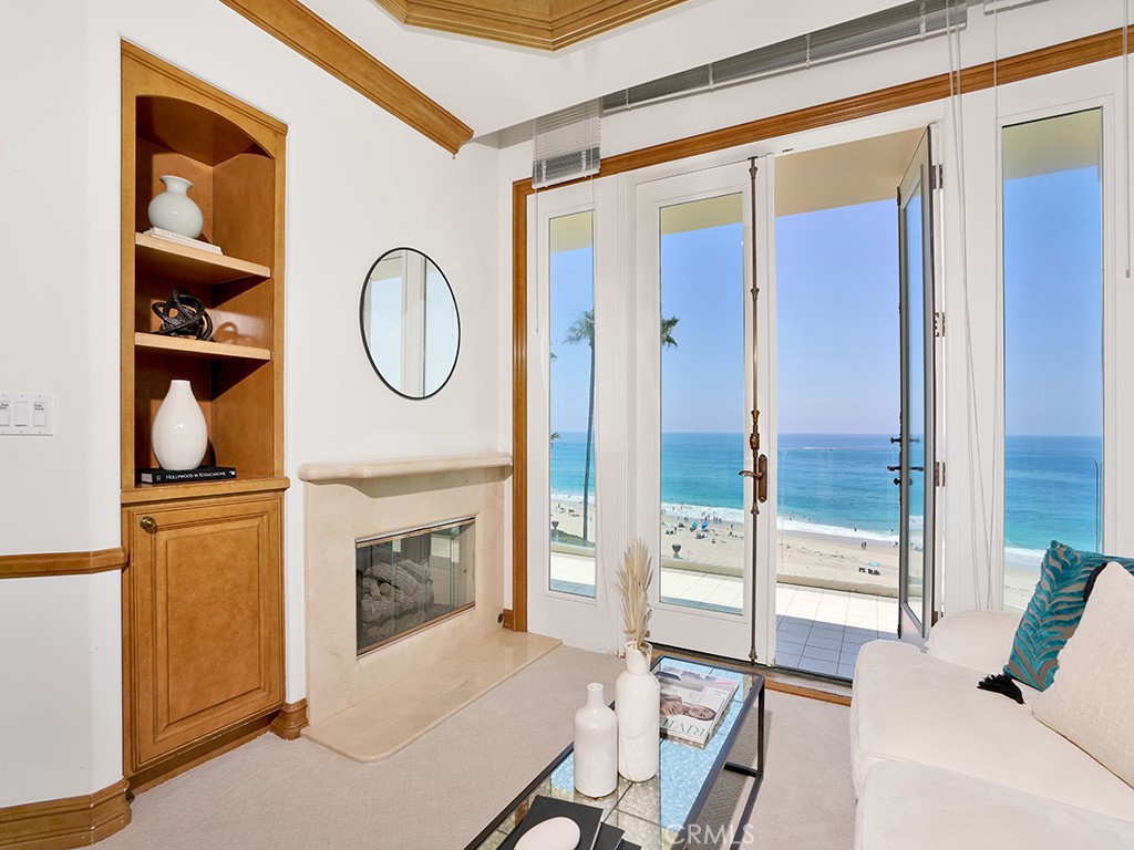 Ritz Cove (RC) - Residential