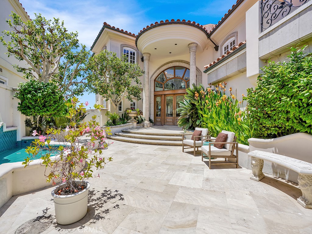 Ritz Cove (RC) - Residential