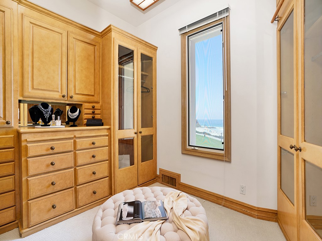 Ritz Cove (RC) - Residential