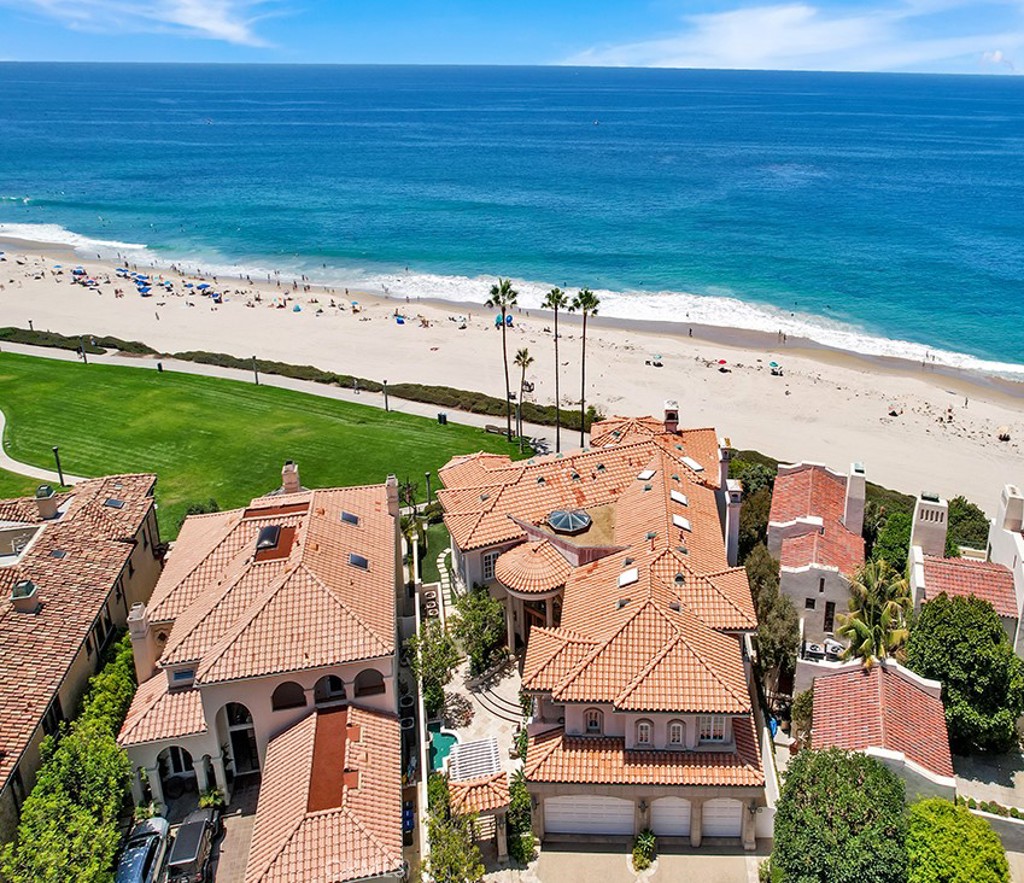 Ritz Cove (RC) - Residential