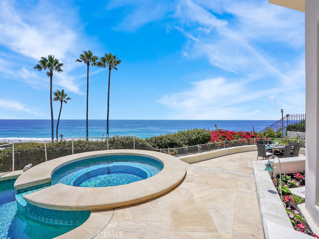 Ritz Cove (RC) - Residential