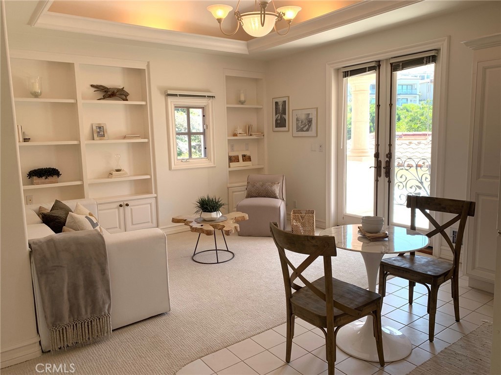 Ritz Cove (RC) - Residential