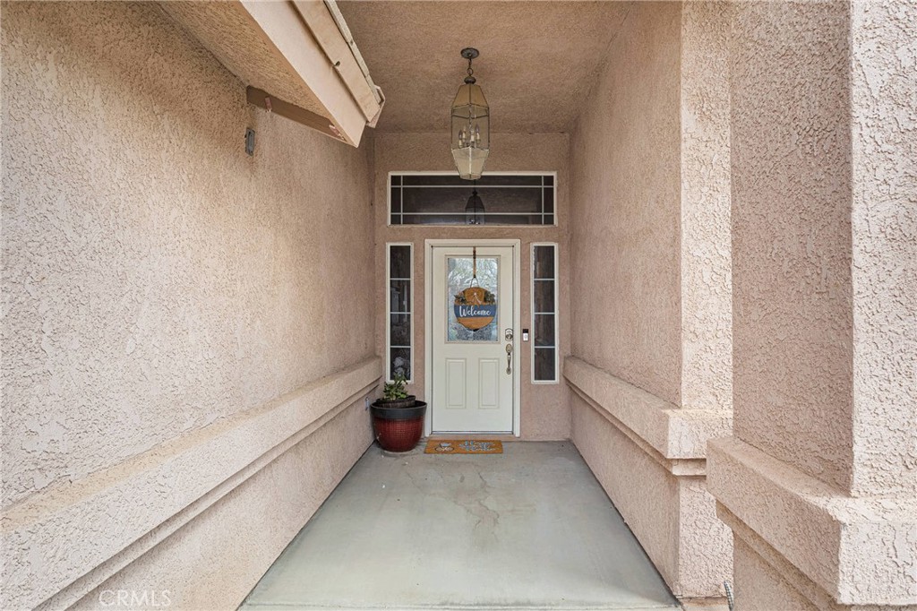 14840 Brewster Lane