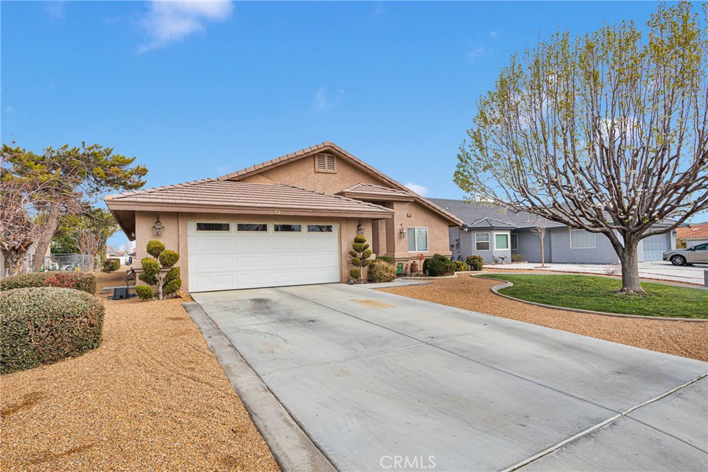 14840 Brewster Lane