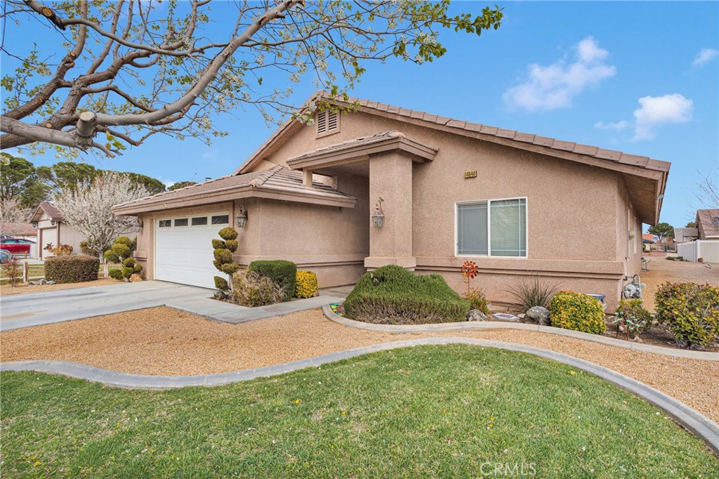 14840 Brewster Lane