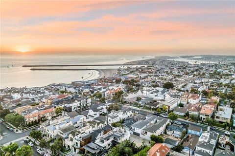 A home in Corona Del Mar