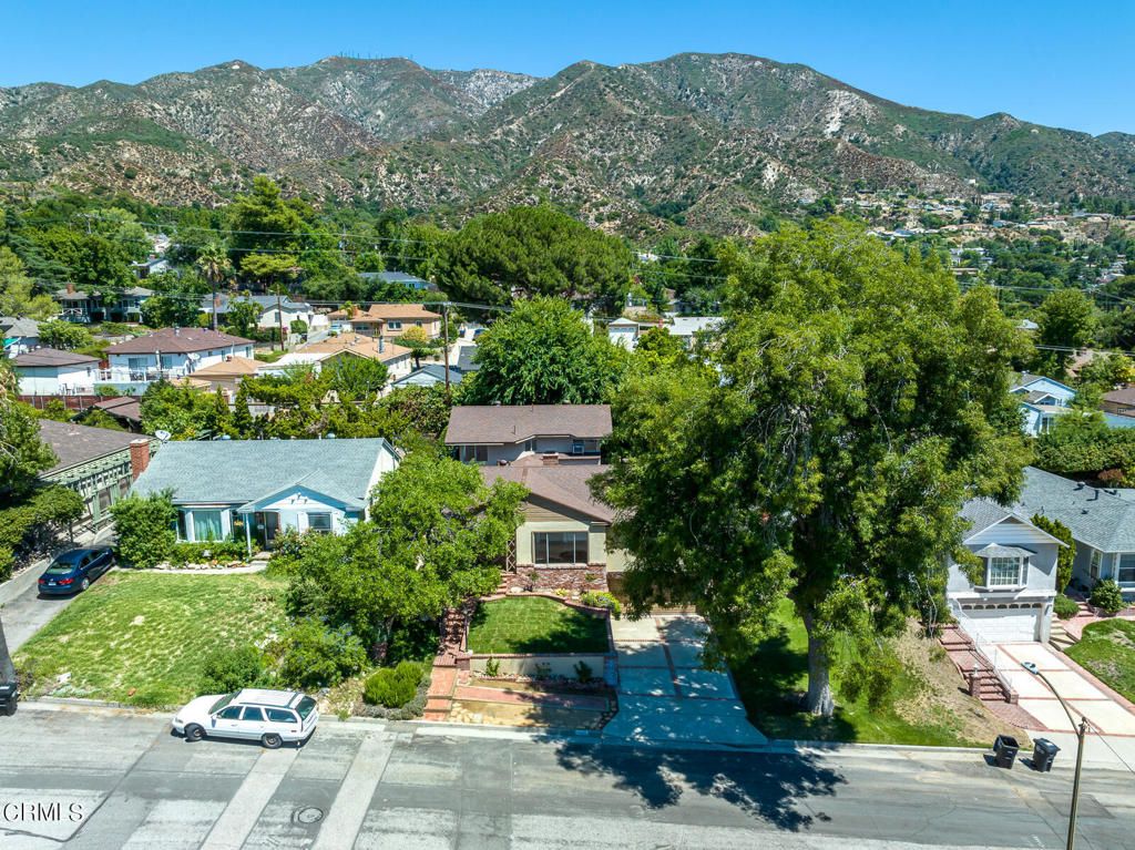 listing image 130721581792592547784