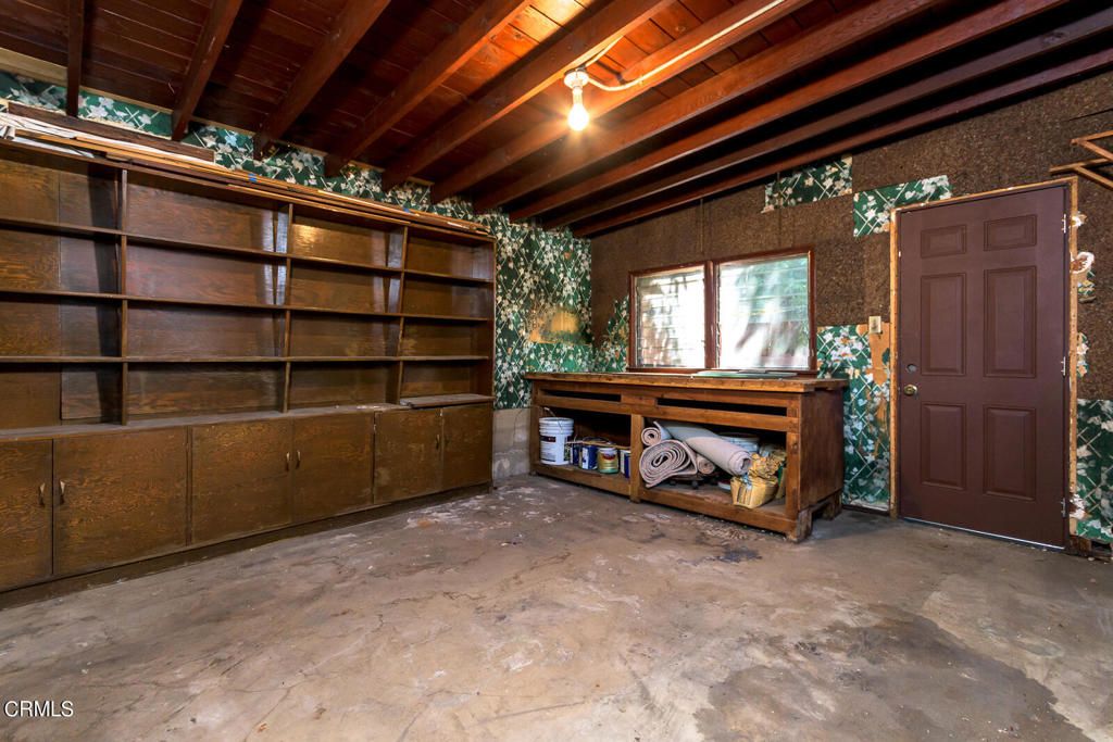 listing image 130728616565343296279