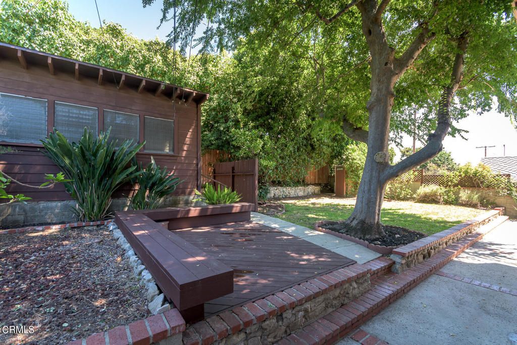 listing image 130722560334980162957