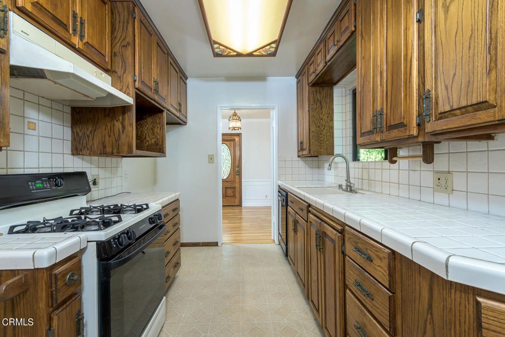 listing image 130724989089057823181