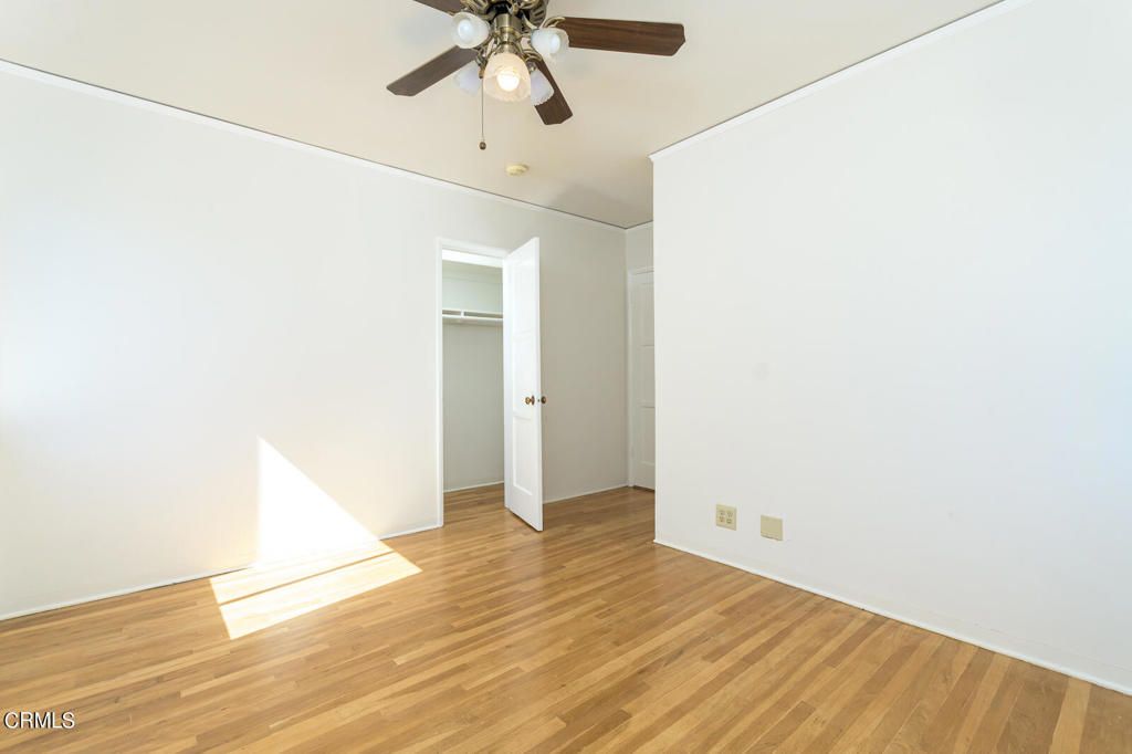 listing image 130724570593201904681