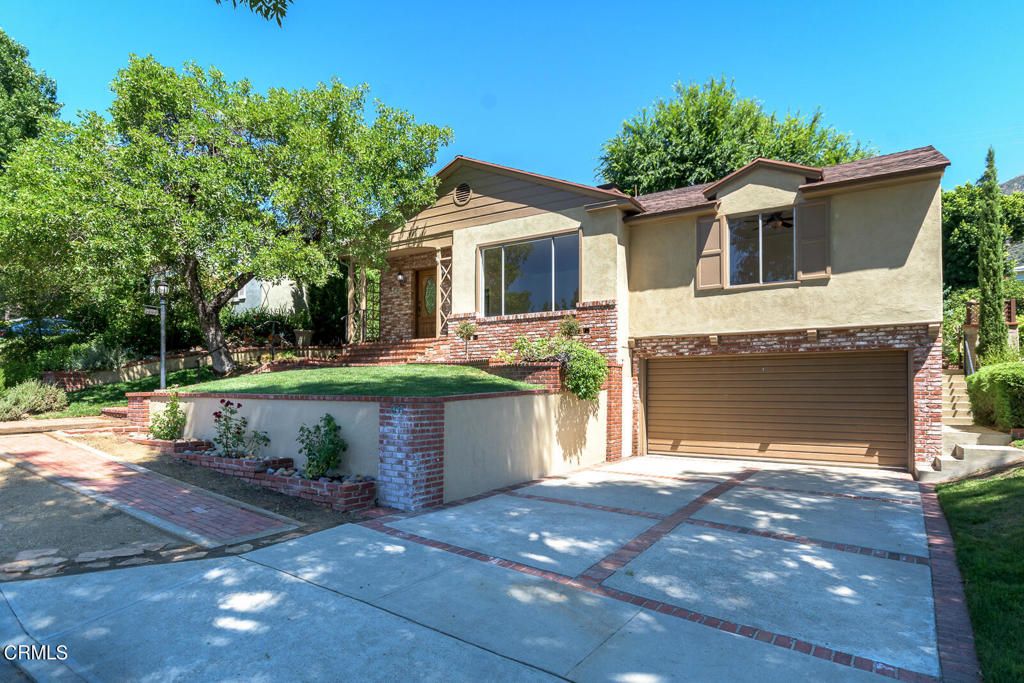 listing image 130722515885806458461