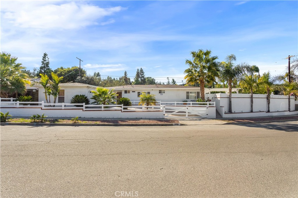 Photo 1 of 40 of 4559 Canoga Drive house