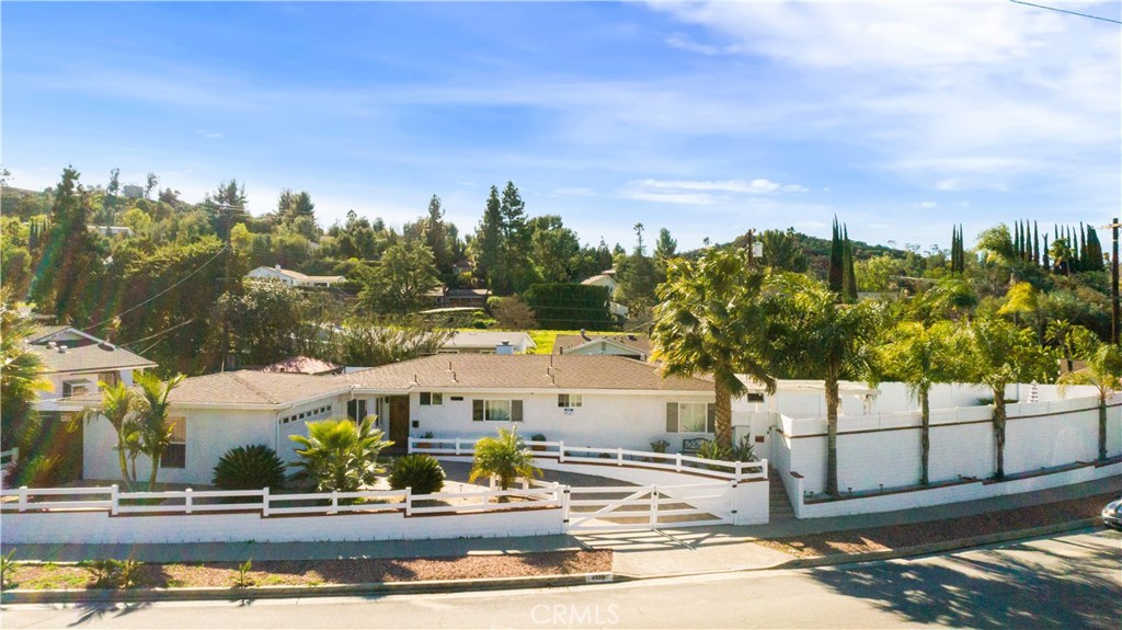 Photo 38 of 40 of 4559 Canoga Drive house