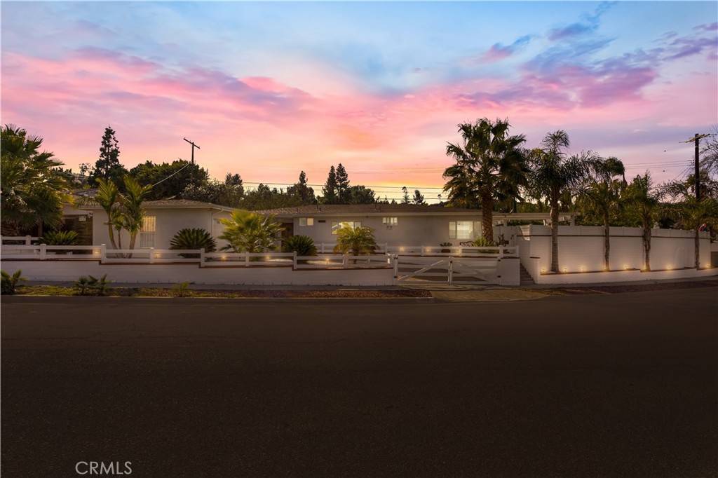 Photo 37 of 40 of 4559 Canoga Drive house