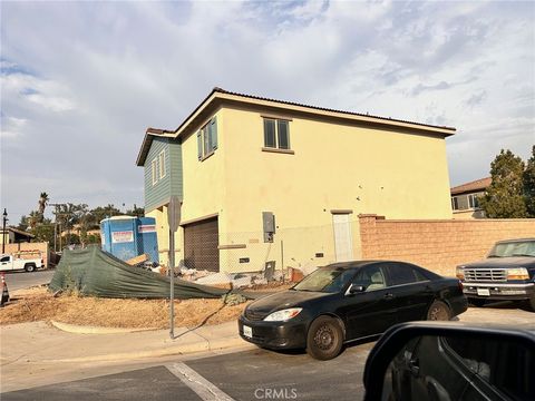 A home in Lake Elsinore